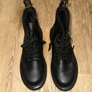 Dr. Martens Blk Leather Combat Boot Kids SZ 3